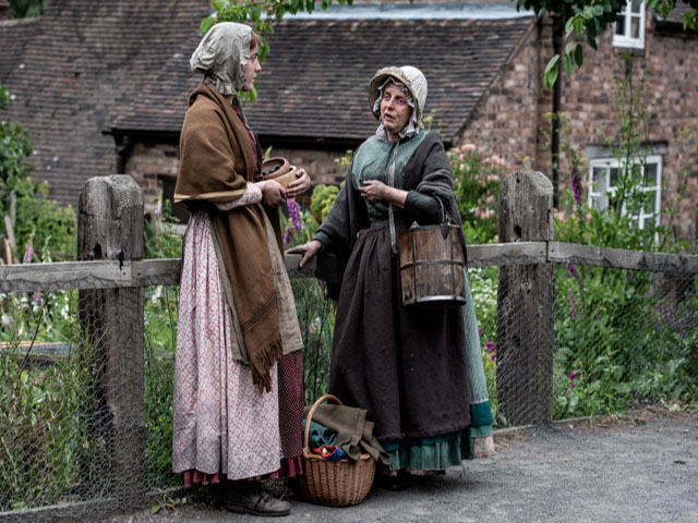 A day photographing the superb Ragged Victorians re-enacting group at Blists Hill Victorian Town
